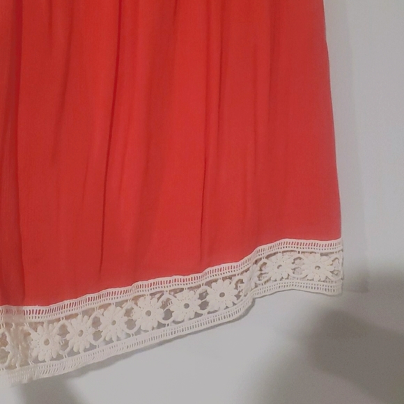 Coral Skirt - Picture 3 of 4